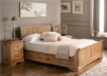 wooden-bed